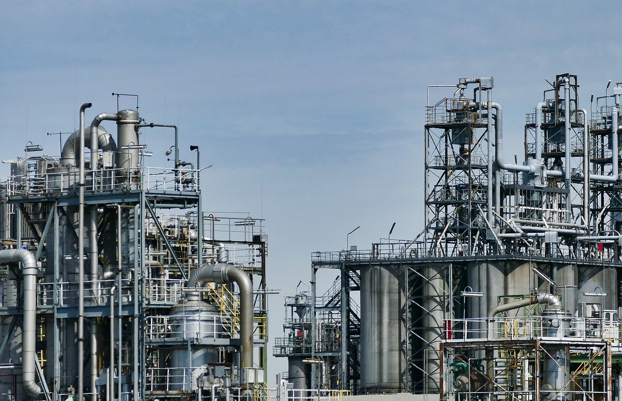 Beyond Metal: Applications of Handheld XRF Detectors in Various Industries