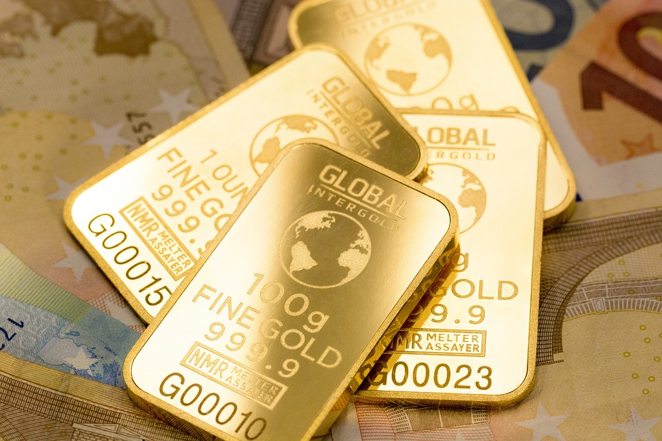 Why Invest in a Handheld XRF Analyzer for Gold Prospection?