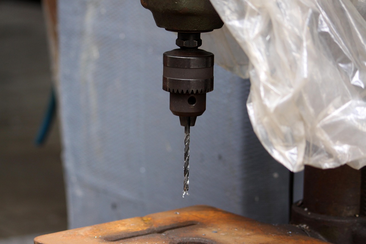 Exploring the Power of XRF Portable Technology in Field Analysis