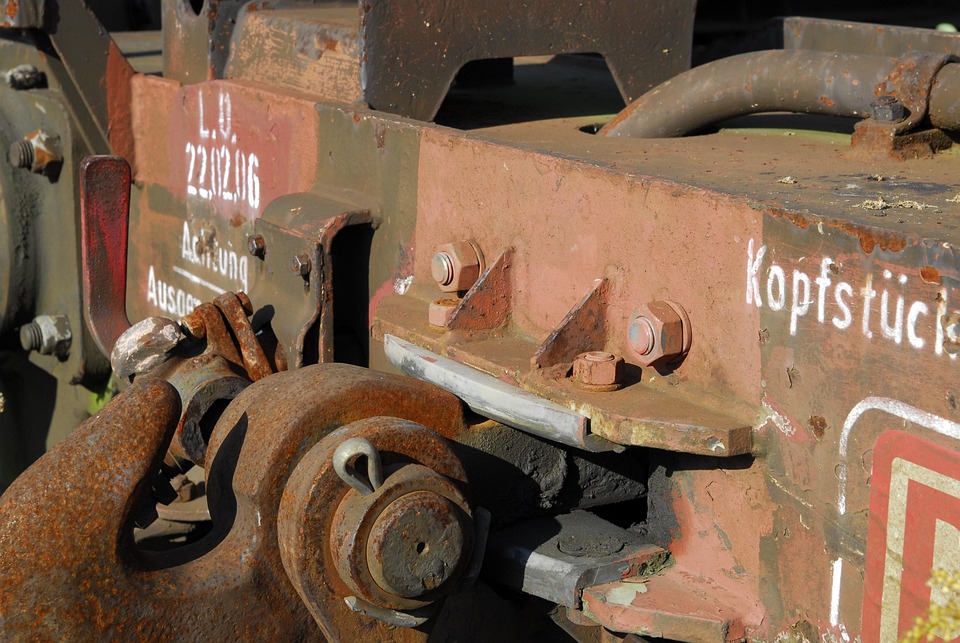 How Does Handheld XRF Work? A Simple, Non-Scientist's Explanation